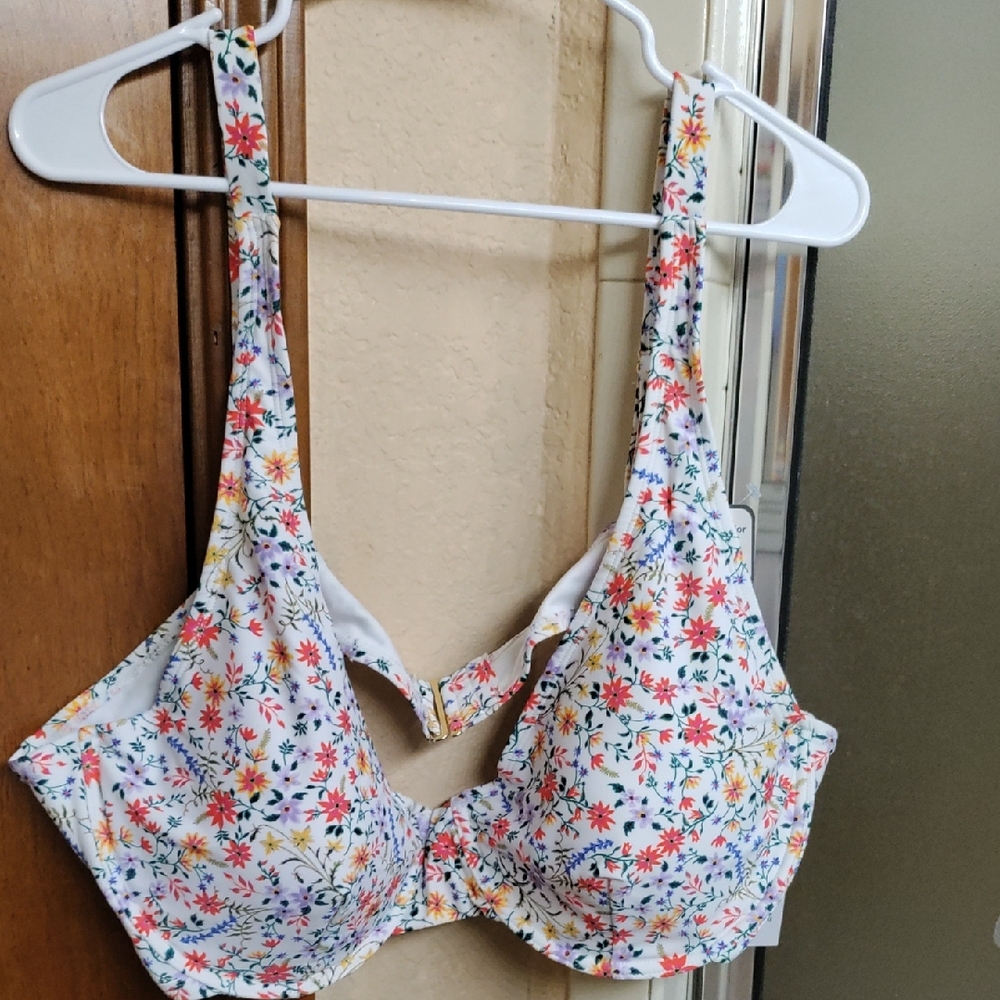 💐Time And Tru Women's Plus Size Floral Print Bikini 👙 Top ( Ditsy Botanical )